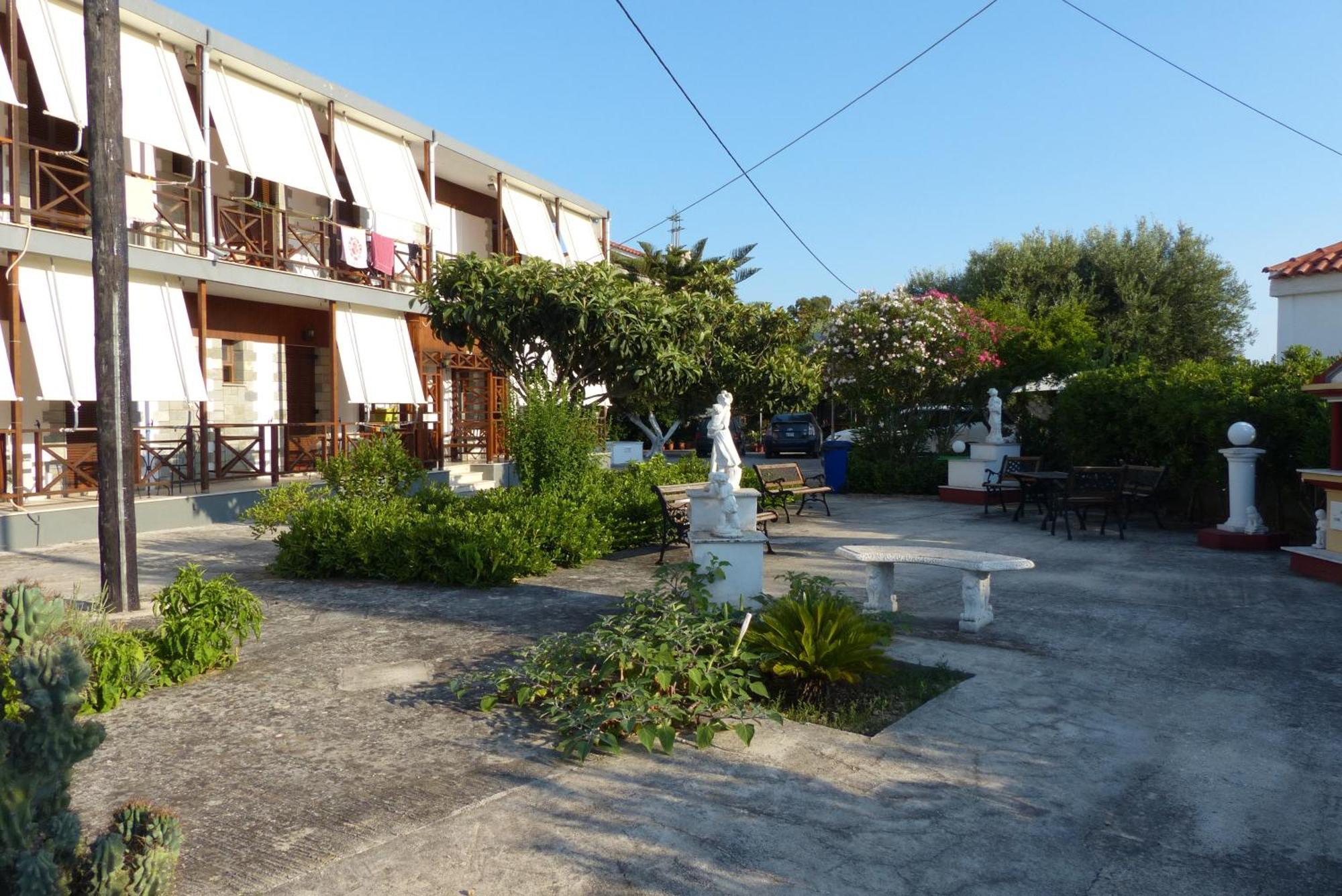Ferienwohnung Circe Pansion Lixouri Exterior foto