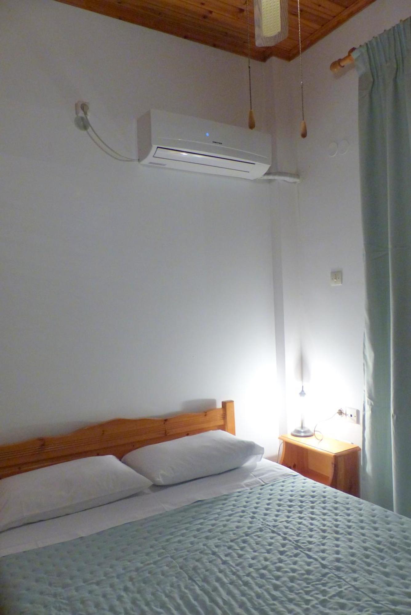Ferienwohnung Circe Pansion Lixouri Exterior foto