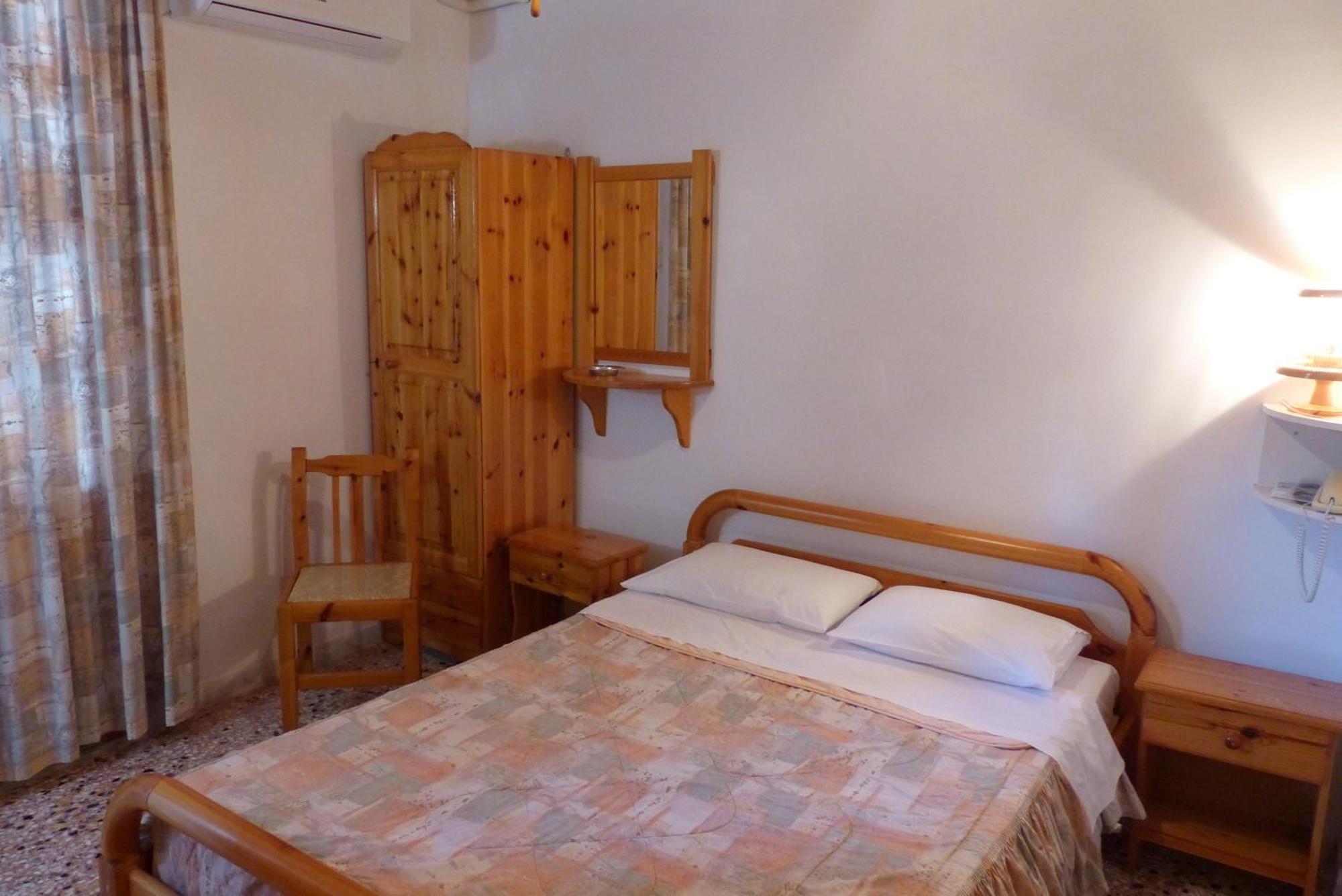 Ferienwohnung Circe Pansion Lixouri Exterior foto