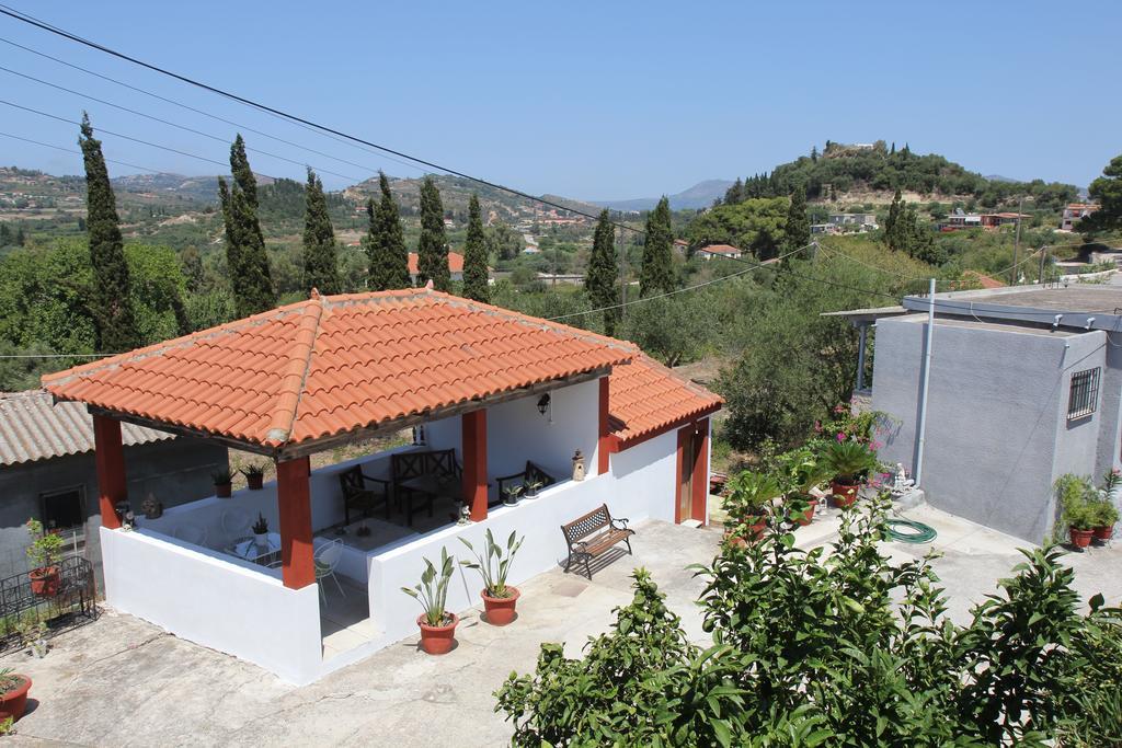Ferienwohnung Circe Pansion Lixouri Exterior foto