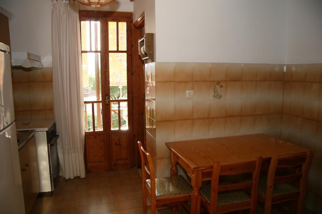 Ferienwohnung Circe Pansion Lixouri Zimmer foto